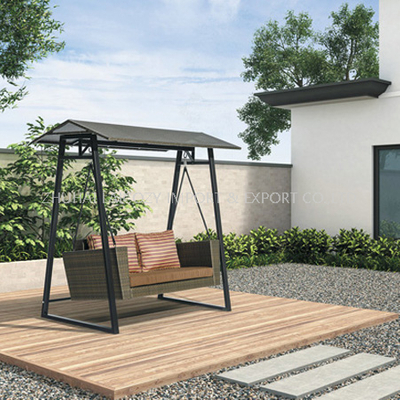 Silla de aluminio de lujo al aire libre del oscilación de la rota de PE con el amortiguador y las almohadas