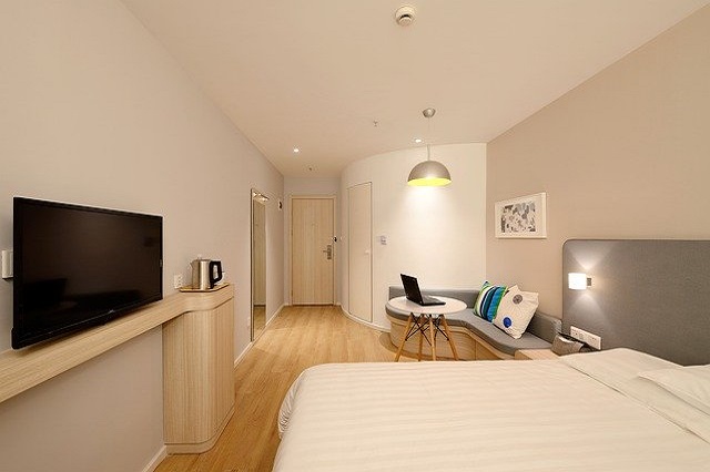 What is special about hotel room accessories?